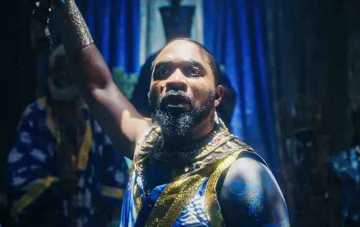Uzor Arukwe as Akinbode